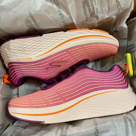 Skechers Women's Max Cushioning Elite 2.0 Alaura Athletic Running Shoes Size 7.5 - Picture 2 of 16